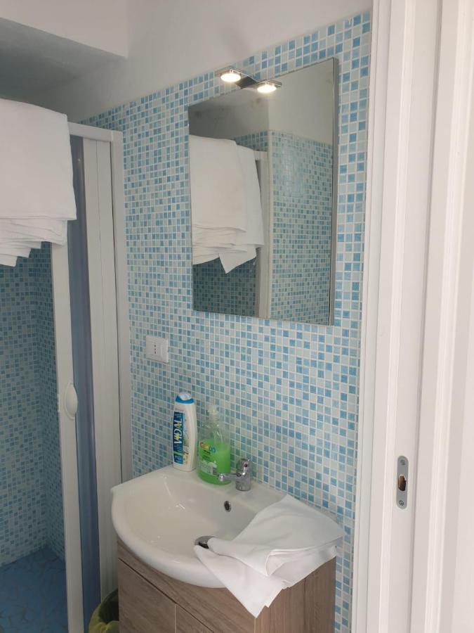 La Conchiglia Ischia Apartment Bagian luar foto